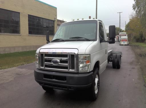 Used 2011 20 ' Cab and Chassis for sale