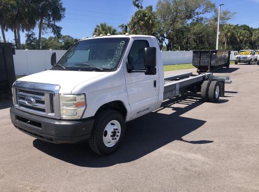 Used 2011 20 ' Cab and Chassis for sale