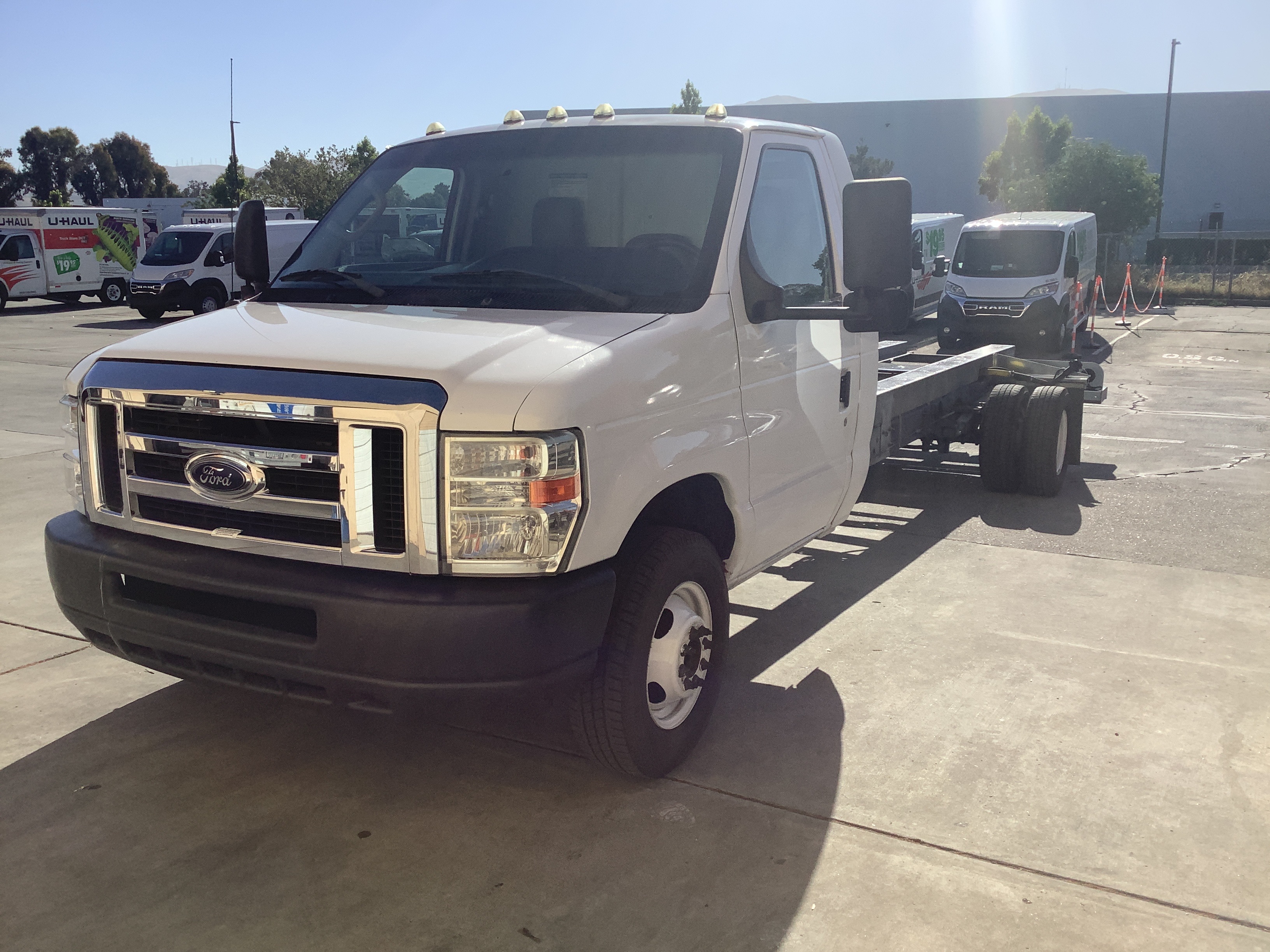Used 2013 20 ' Cab and Chassis for sale