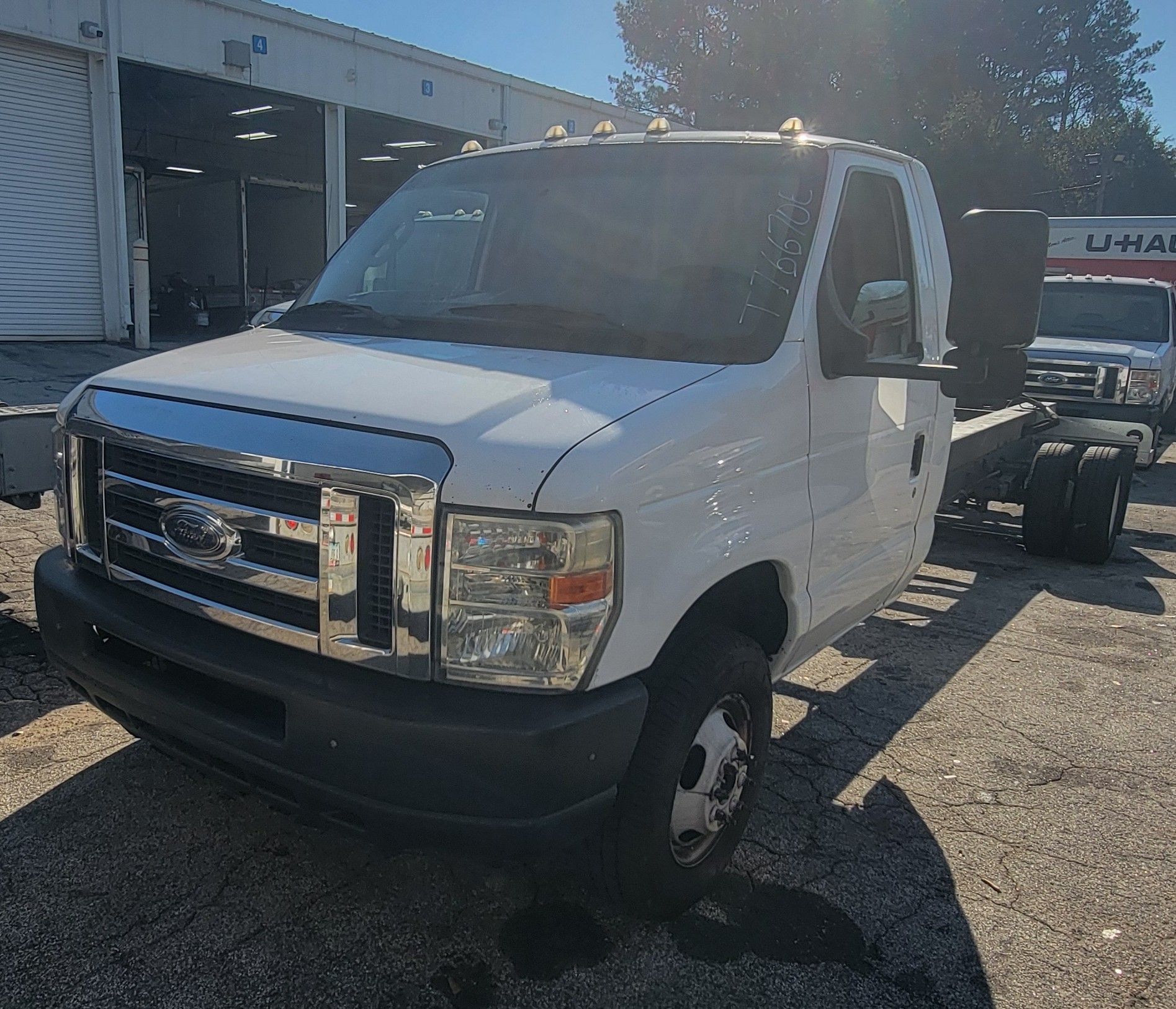 Used 2013 20 ' Cab and Chassis for sale