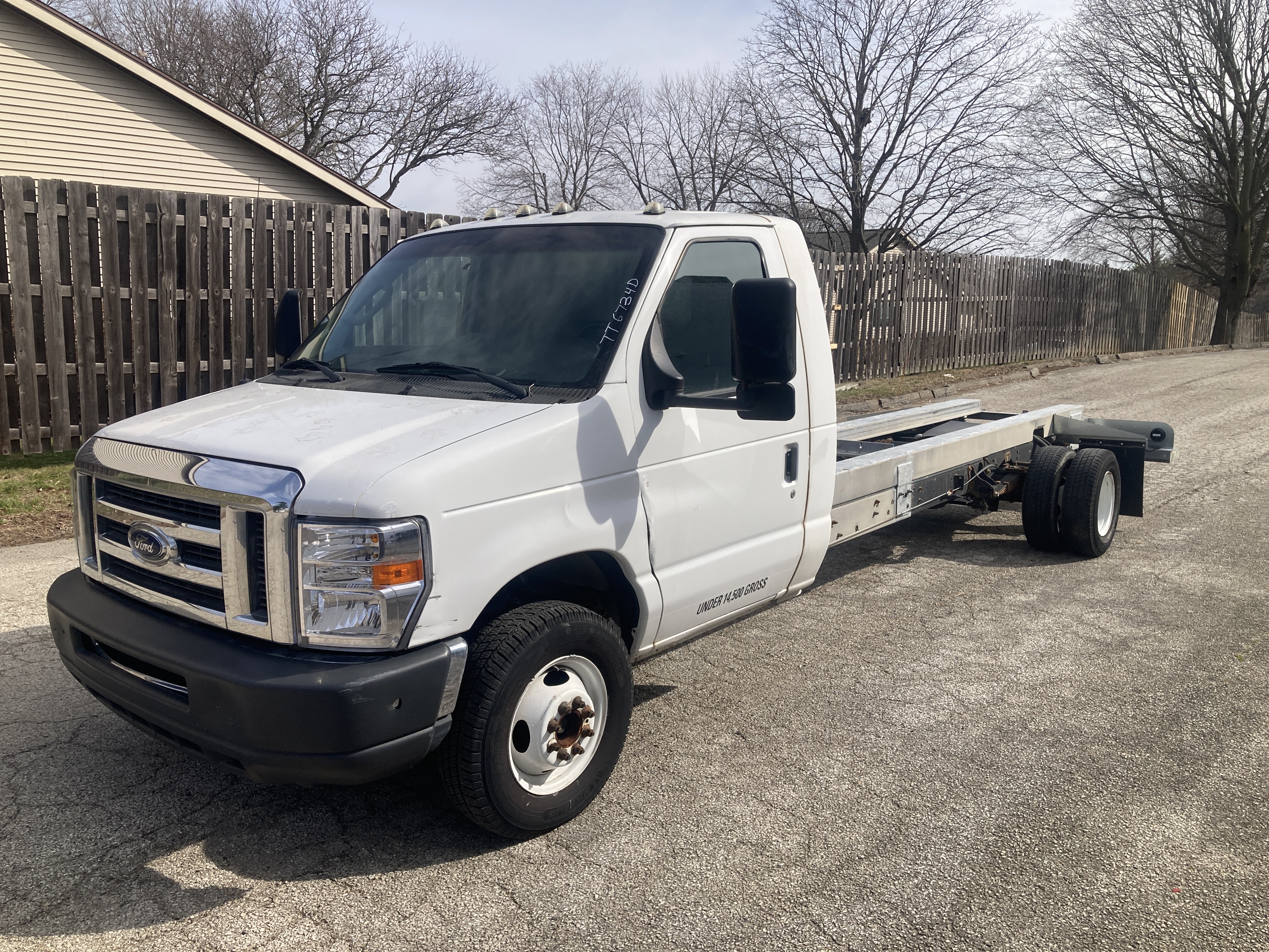 Used 2011 20 ' Cab and Chassis for sale