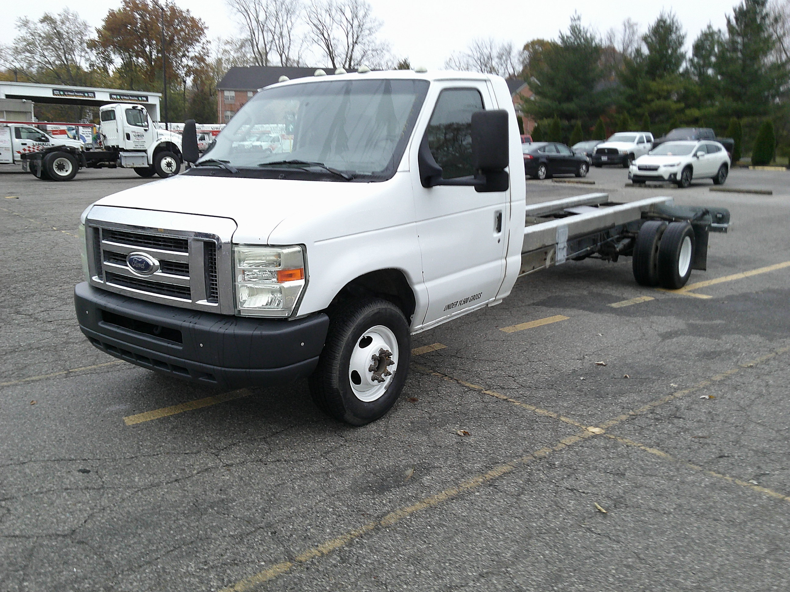 Used 2011 20 ' Cab and Chassis for sale