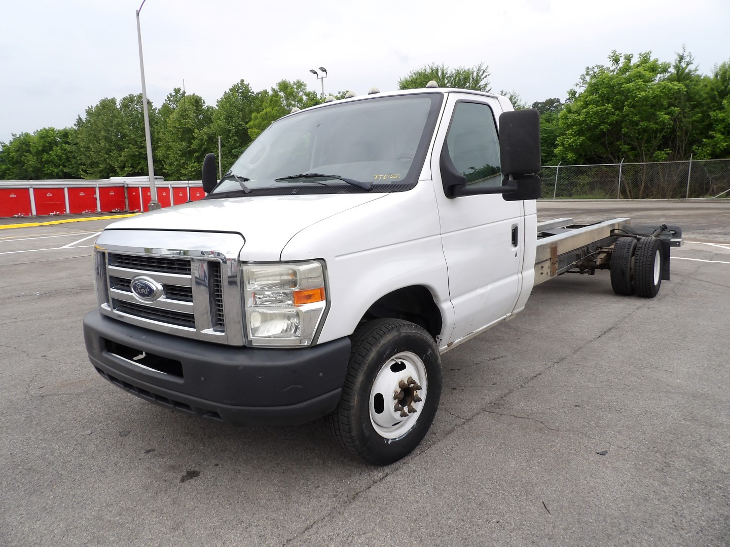 Used 2011 20 ' Cab and Chassis for sale