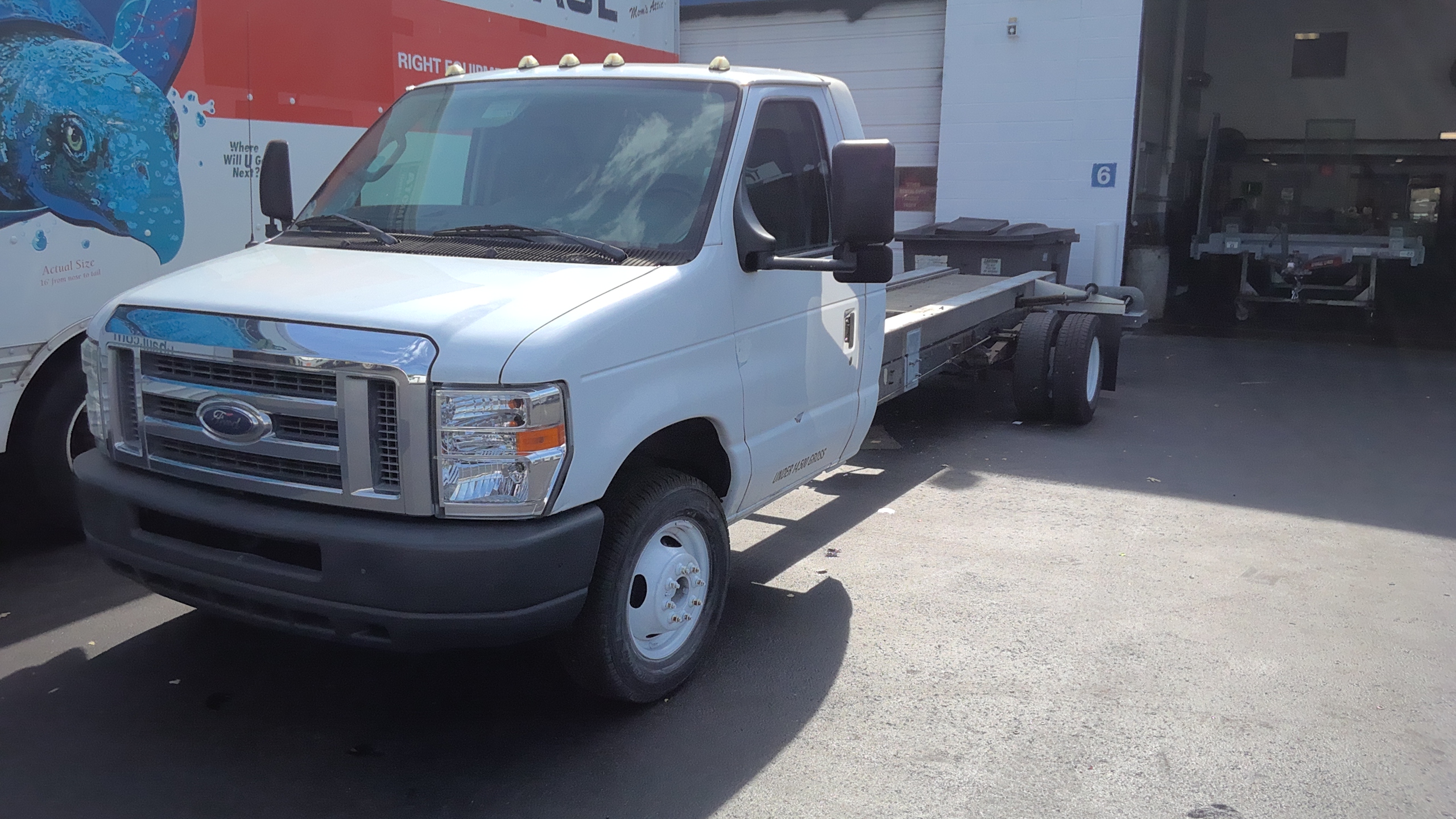 Used 2011 20 ' Cab and Chassis for sale
