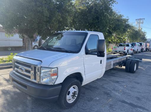 Used 2011 20 ' Cab and Chassis for sale