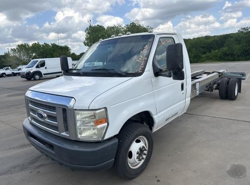 Used 2011 20 ' Cab and Chassis for sale