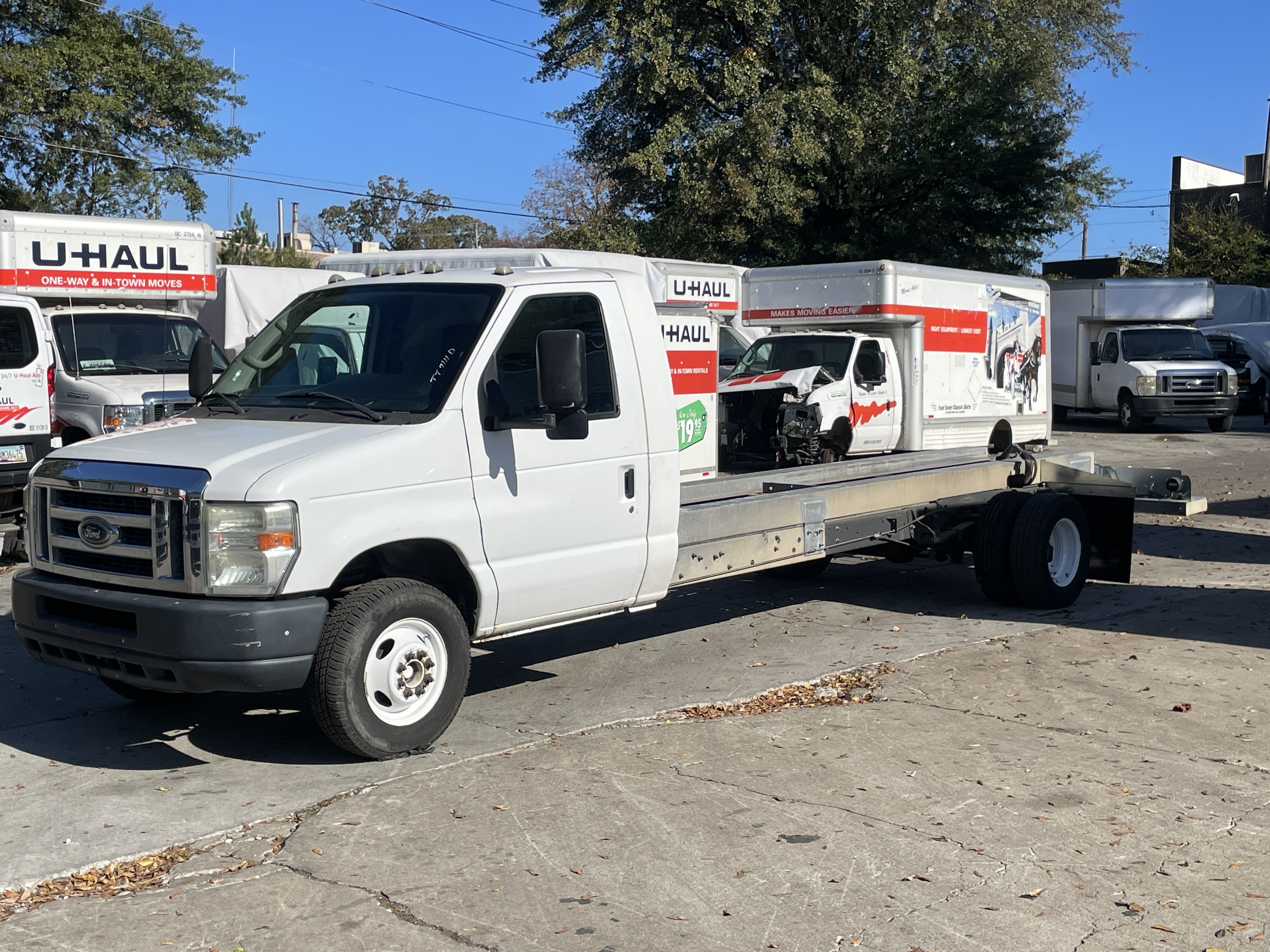 Used 2011 20 ' Cab and Chassis for sale