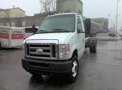 Used 2011 20 ' Cab and Chassis for sale