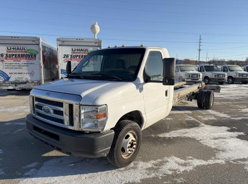 Used 2011 20 ' Cab and Chassis for sale