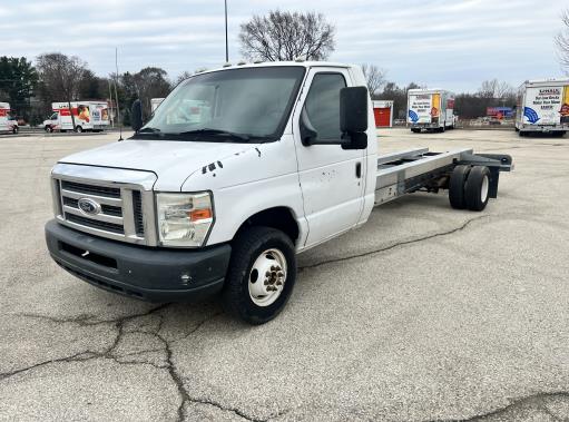 Used 2011 20 ' Cab and Chassis for sale