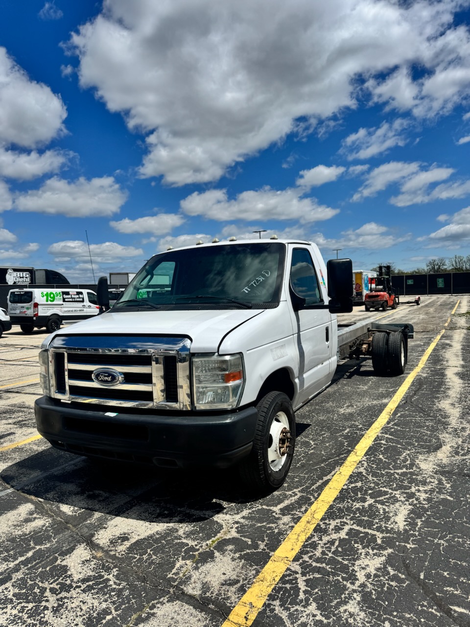 Used 2011 20 ' Cab and Chassis for sale
