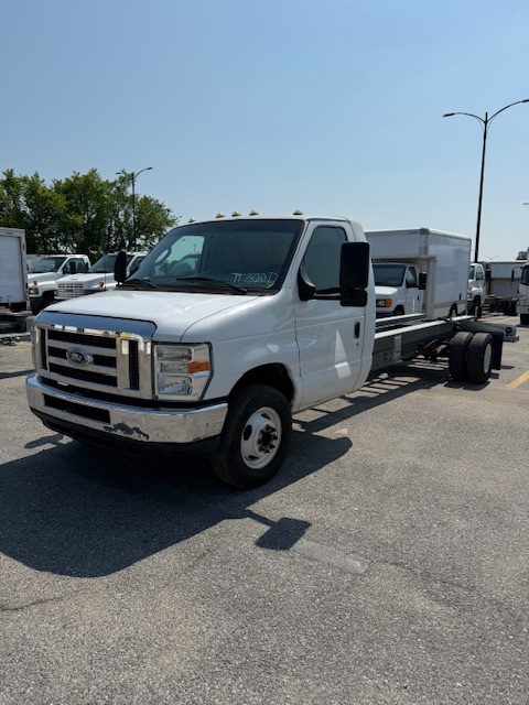 Used 2011 20 ' Cab and Chassis for sale