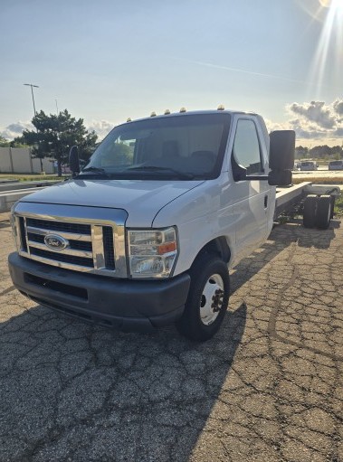Used 2011 20 ' Cab and Chassis for sale