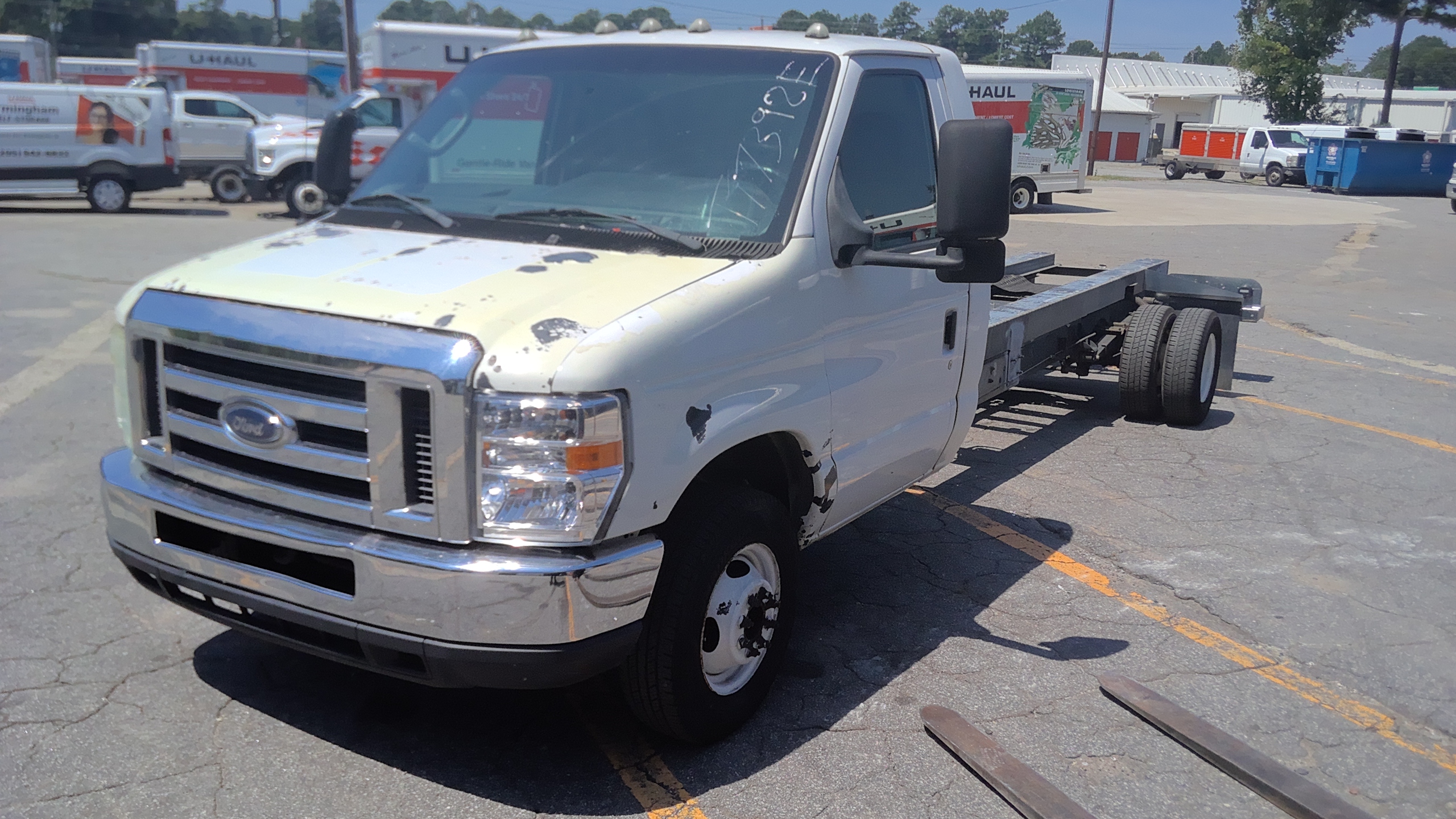 Used 2013 20 ' Cab and Chassis for sale