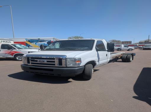 Used 2011 20 ' Cab and Chassis for sale