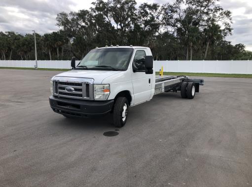 Used 2011 20 ' Cab and Chassis for sale
