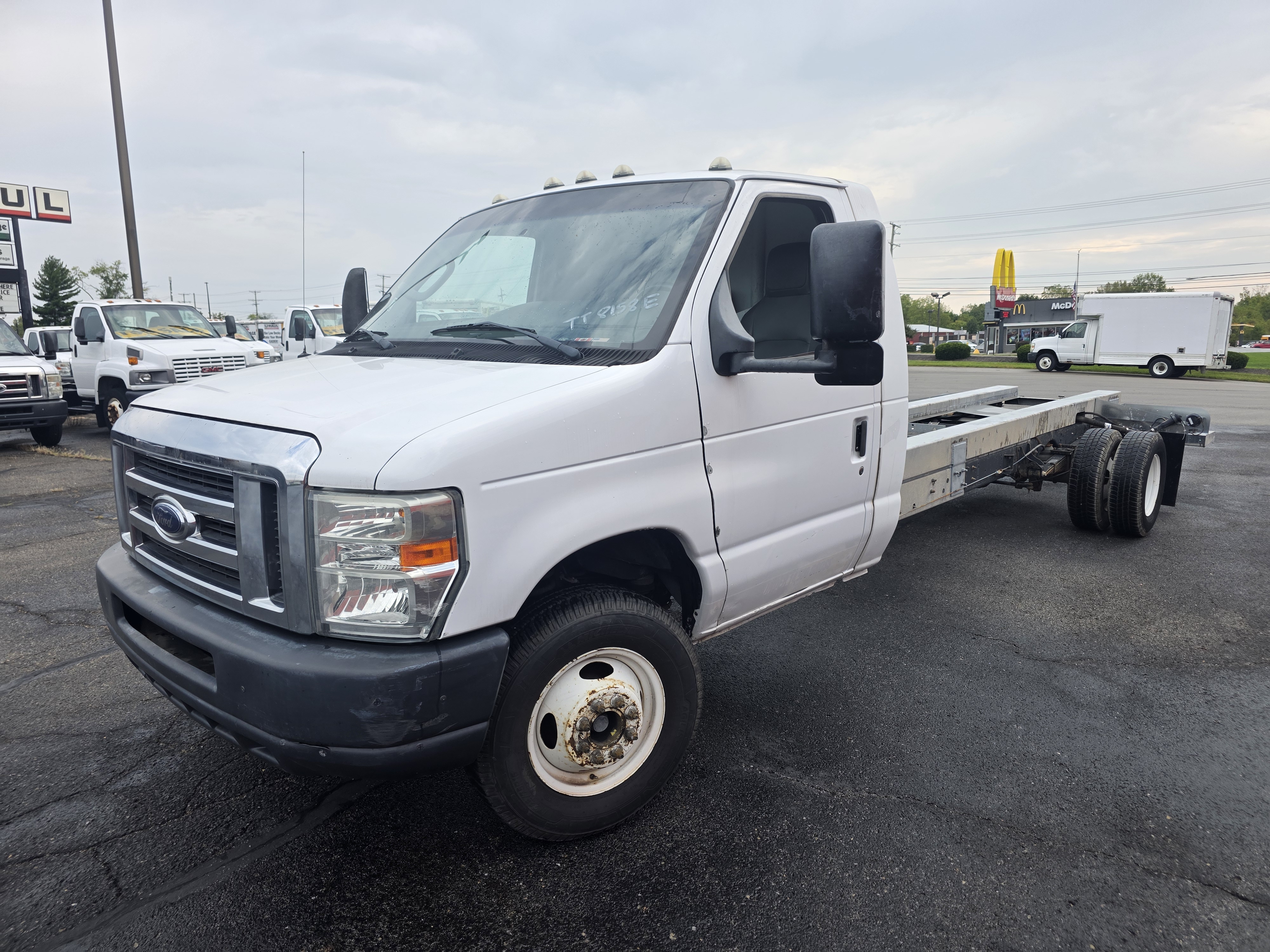 Used 2013 20 ' Cab and Chassis for sale