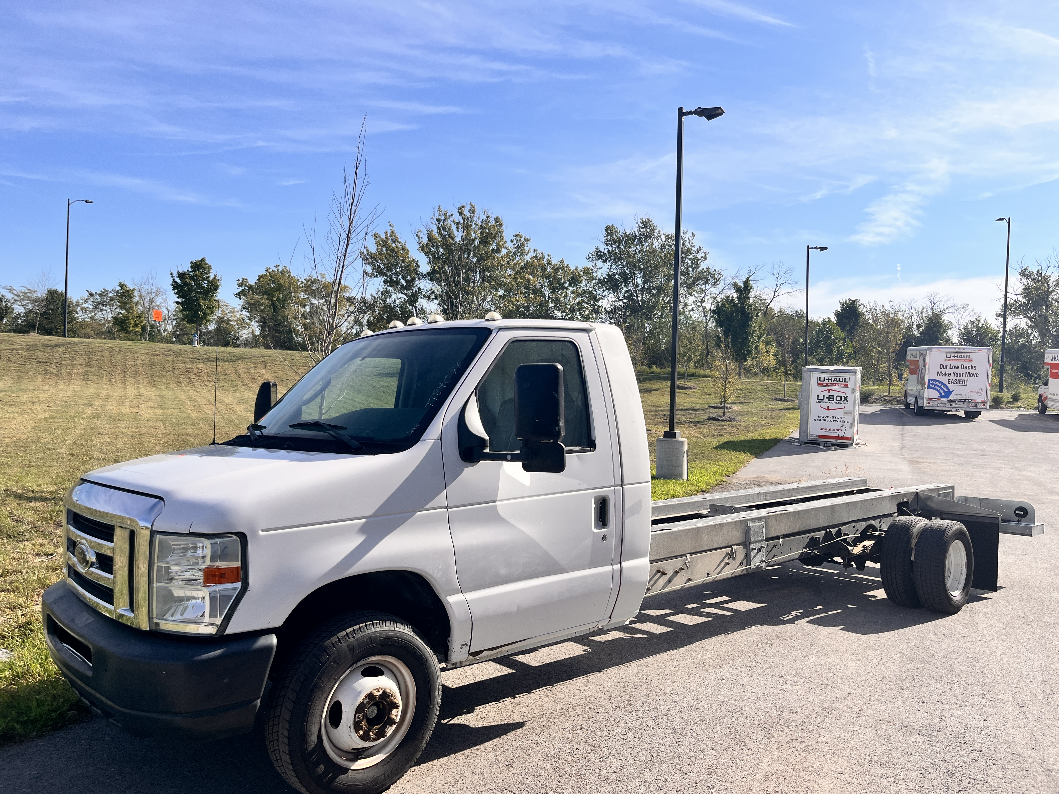 Used 2013 20 ' Cab and Chassis for sale