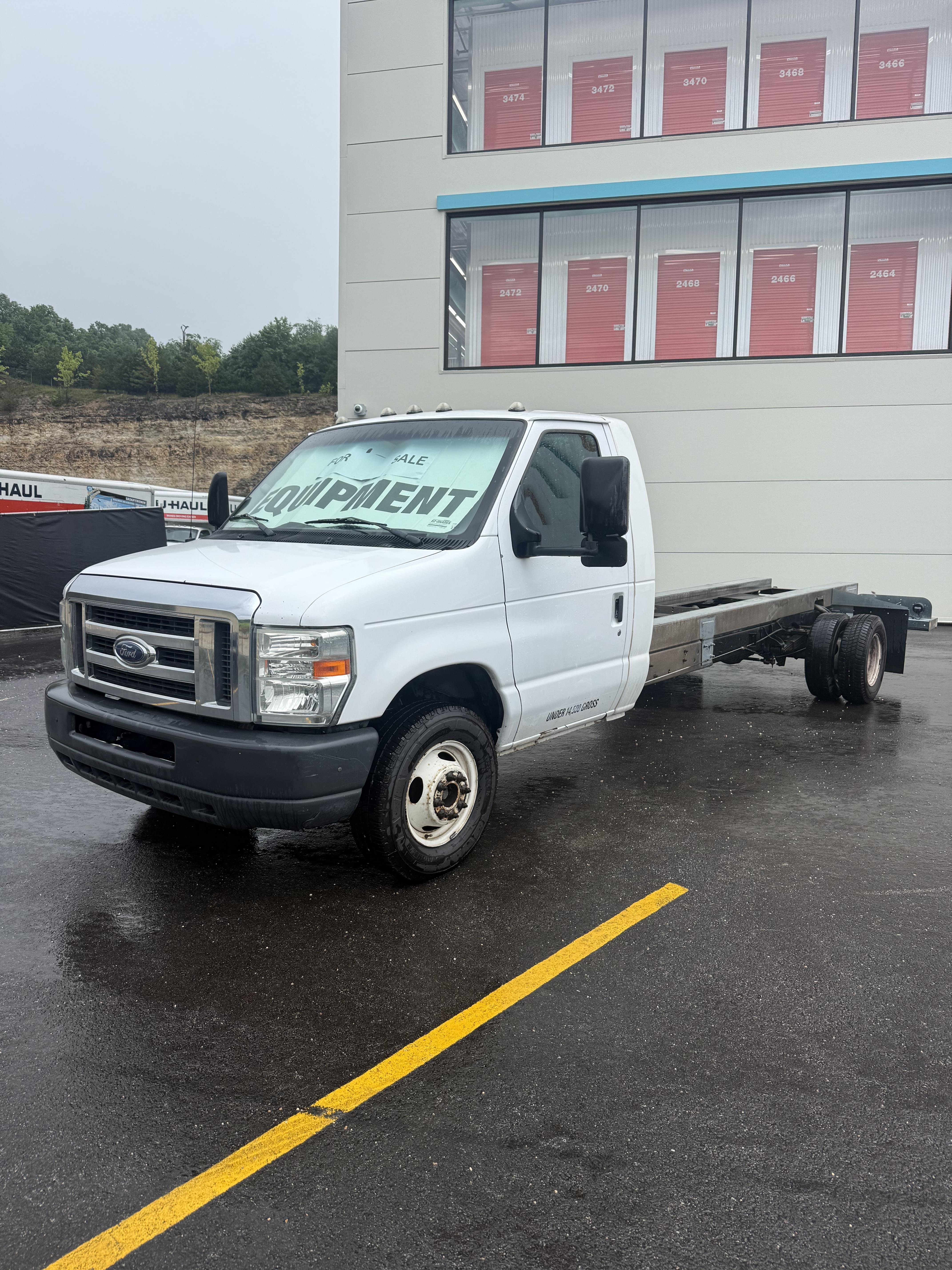 Used 2013 20 ' Cab and Chassis for sale